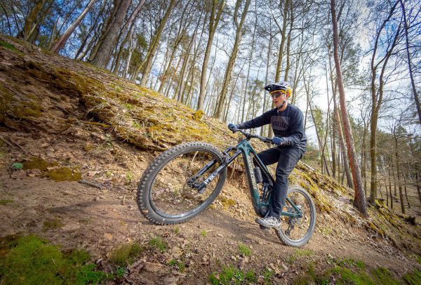 Santa Cruz Vala GX AXS