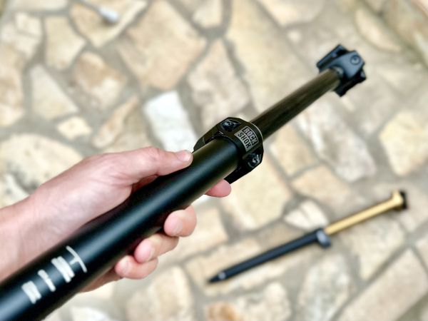 Rock Shox Reverb AXS