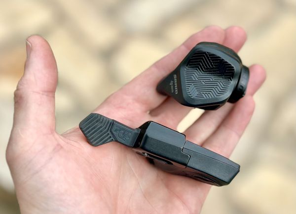 Fox Transfer NEO vs. Rock Shox Reverb AXS