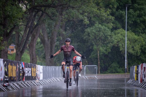 Hlinsko 2025 - dramatický finiš mezi Adelem a Ježkem