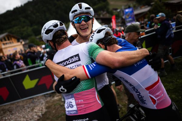 radost v týmu Cannondale