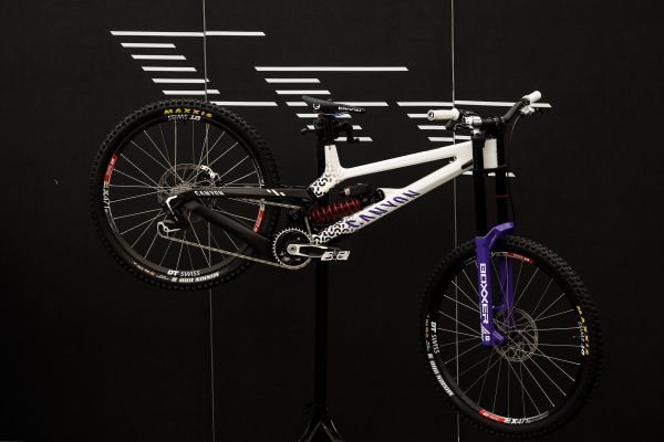 Canyon Sender CFR Team Troye Brosnana