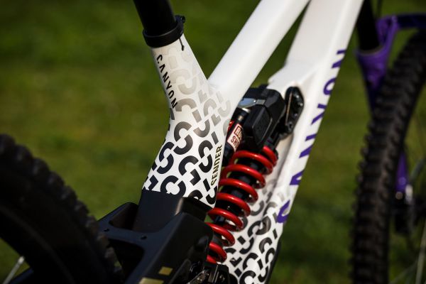 Canyon Sender CFR Team Troye Brosnana