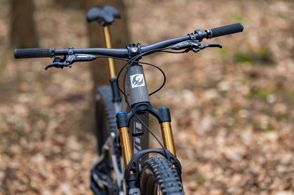 Pivot Shuttle SL-AM PRO XO