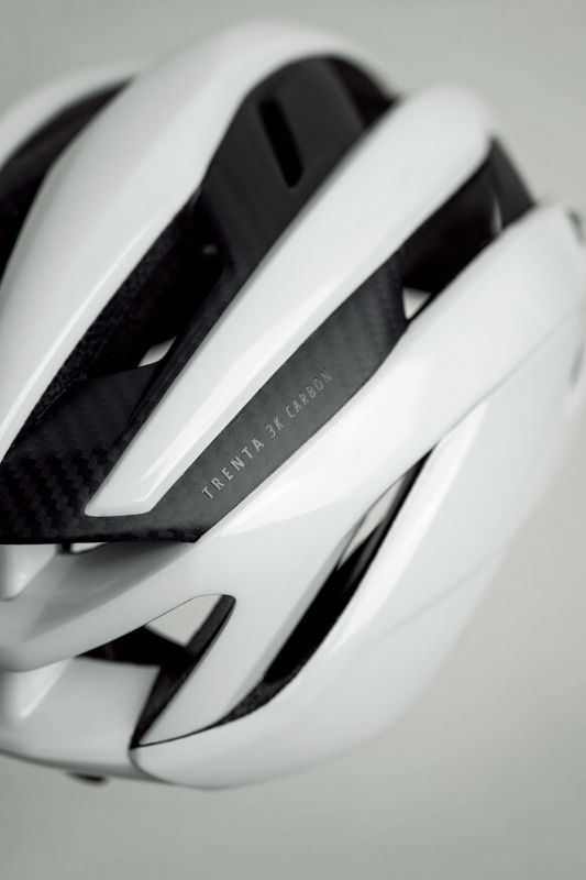 MET Trenta 3K Carbon