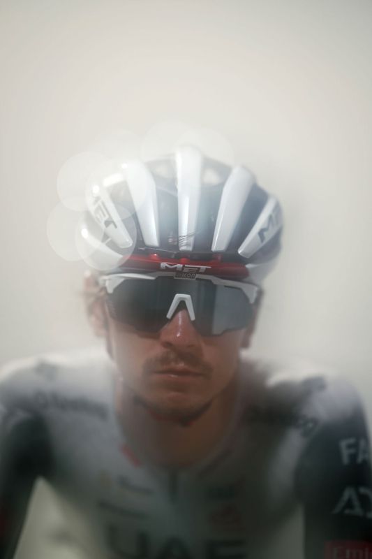 MET Trenta 3K Carbon